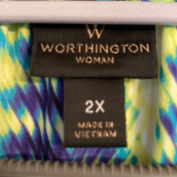 Worthington Button Down Sleeveless Blouse, Size: 2X - Picture 2 of 5